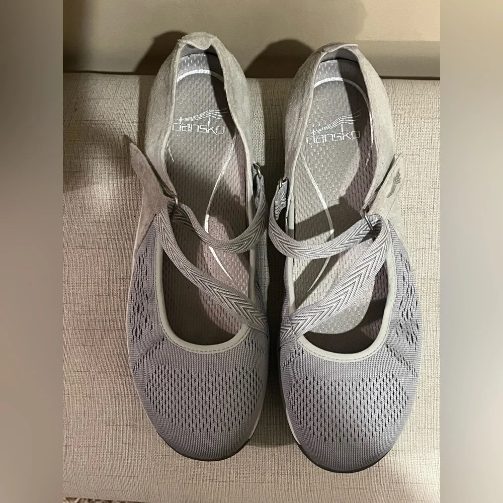 Dansko Haven Mary Jane Flats EUR 39, light grey